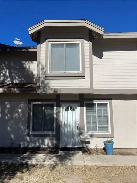 1614 Campus #B, Ontario, CA 91761