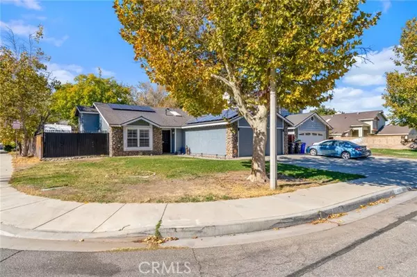 Lancaster, CA 93535,43451 Carol Drive