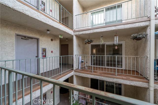 1344 5th Street #17, Glendale, CA 91201