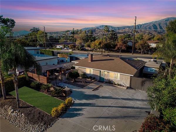 179 E Blue Mountain Way, Claremont, CA 91711