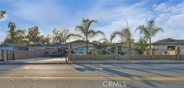 Fontana, CA 92335,9230 LIVE OAK