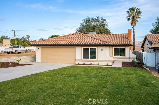 20284 Newton Street, Corona, CA 92881