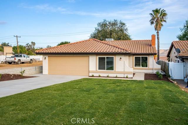 20284 Newton Street, Corona, CA 92881