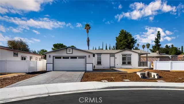 748 Larissa Court, Perris, CA 92570