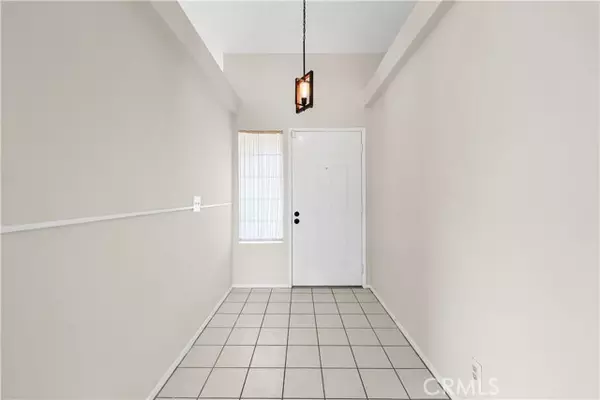 Palmdale, CA 93552,5286 Sunburst Drive