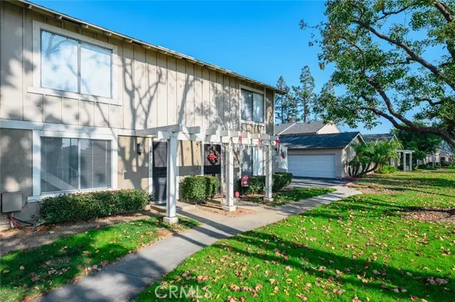 La Verne, CA 91750,3803 Burton Place