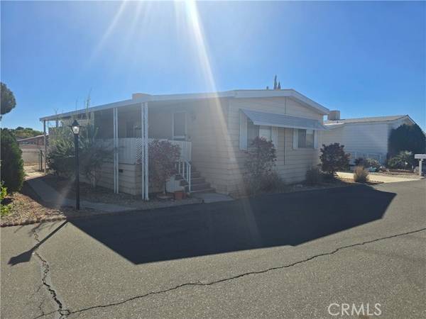 Victorville, CA 92395,13393 Mariposa #220