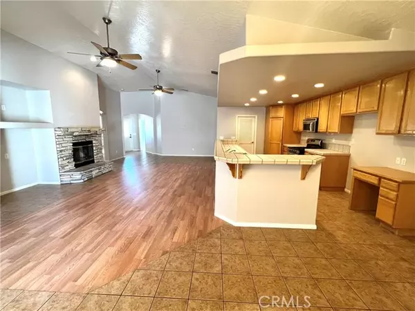 Victorville, CA 92395,12975 Briarcliff Drive