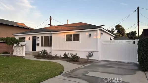 Downey, CA 90240,9814 Parrot Avenue