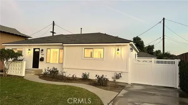 9814 Parrot Avenue, Downey, CA 90240