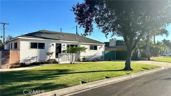 Downey, CA 90240,9814 Parrot Avenue