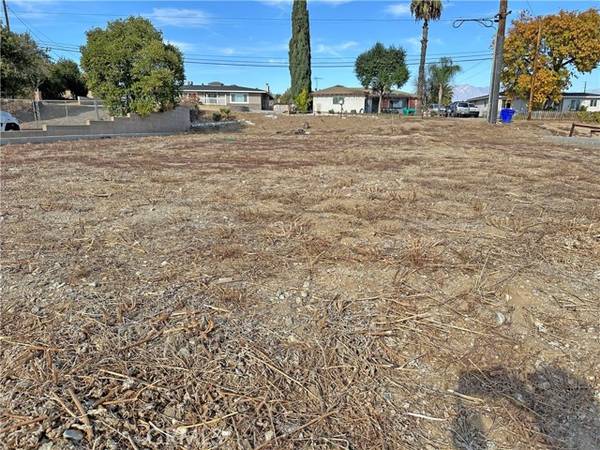 31635 Avenue E, Yucaipa, CA 92399