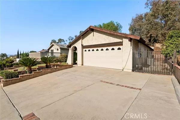 2117 E Loraine Street, West Covina, CA 91792