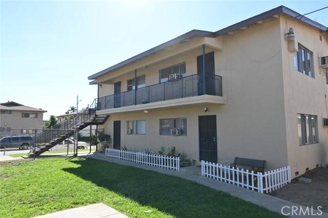 5172 Canoga, Montclair, CA 91763