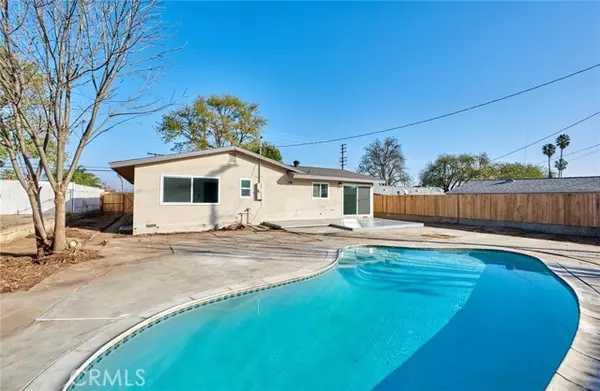 5860 Mountain View Avenue, Riverside, CA 92504