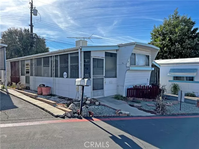 12177 3rd #18, Yucaipa, CA 92399