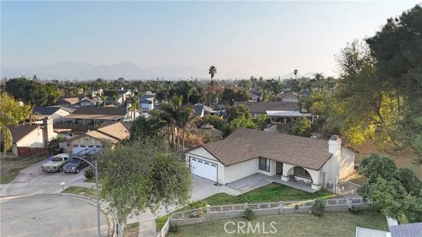 1882 Ellen Circle, Colton, CA 92324