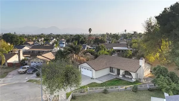 1882 Ellen Circle,  Colton,  CA 92324