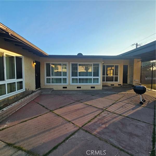 Claremont, CA 91711,350 S Mountain Avenue