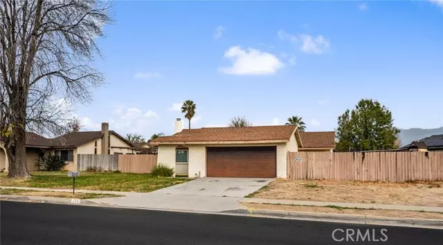 Rialto, CA 92377,794 W Bohnert Avenue