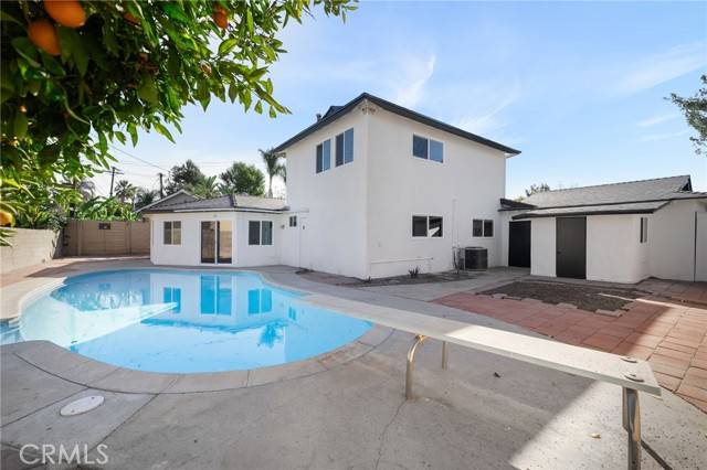 Redlands, CA 92373,725 Robinhood Lane