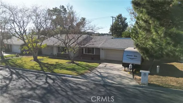 Jurupa Valley, CA 92509,5721 Camino Real