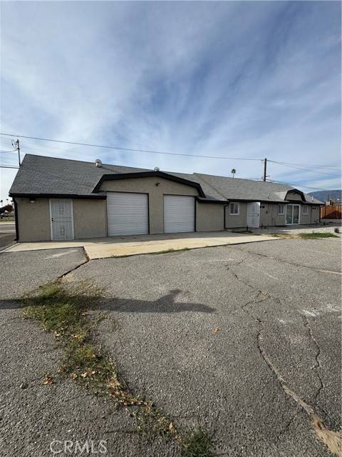 6937 Perris Hill Park Road, San Bernardino, CA 92404