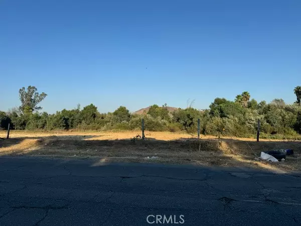 Jurupa Valley, CA 92509,0 Van Buran