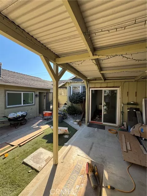 Huntington Beach, CA 92648,910 Acacia Avenue