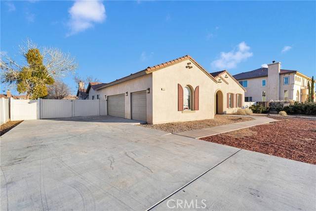 12573 Cabazon Court, Apple Valley, CA 92308