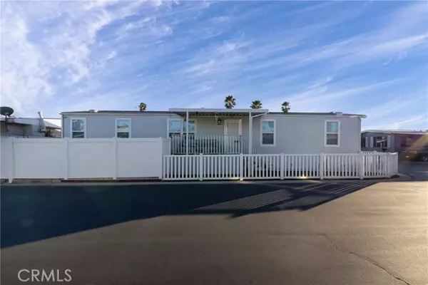 Rialto, CA 92376,1155 S Riverside #112