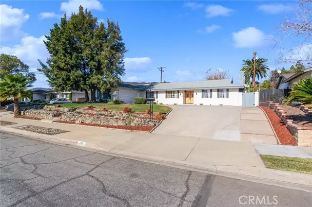 1313 E Cypress Avenue, Glendora, CA 91741