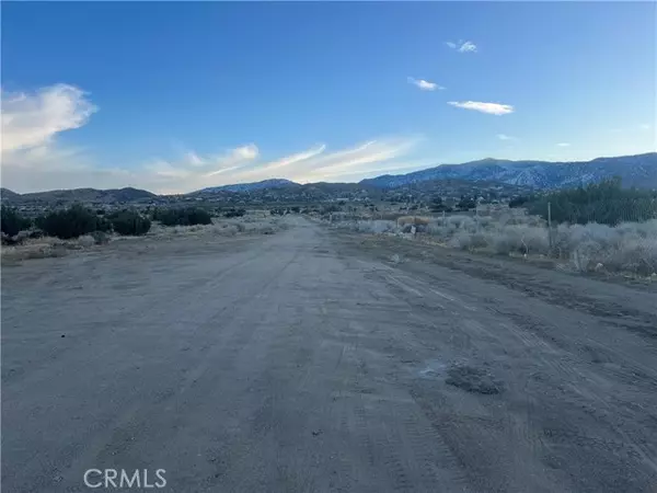 Phelan, CA 92371,9620 Mescalero