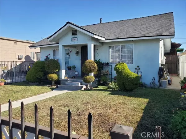 8160 Chestnut Avenue, South Gate, CA 90280