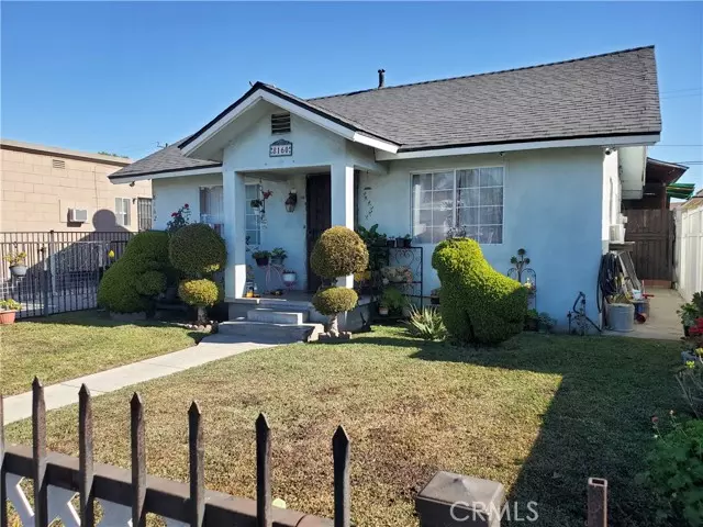 South Gate, CA 90280,8160 Chestnut Avenue