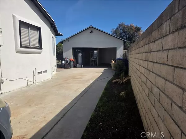 10663 Mountain View Avenue, Redlands, CA 92373