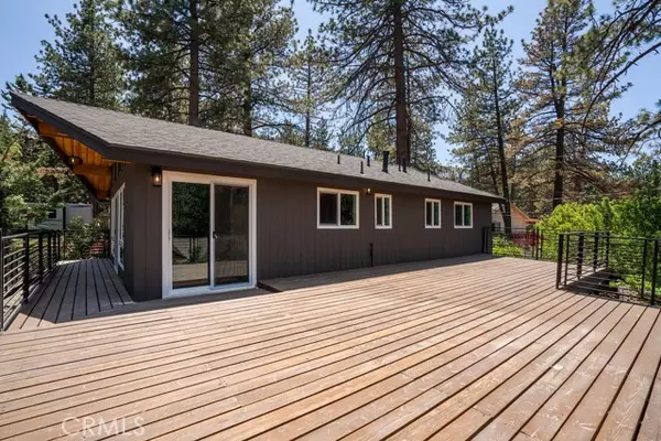 5698 Dogwood Road, Wrightwood, CA 92397