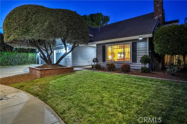 105 E Blue Mountain Way, Claremont, CA 91711