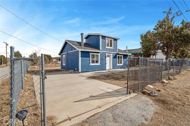 854 Fir Lane, Big Bear City, CA 92314