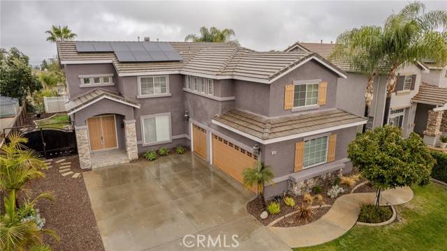 609 Raphael Drive, Corona, CA 92882