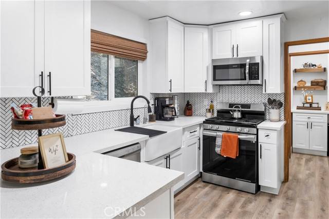 Lake Arrowhead, CA 92317,235 Grass Valley Road