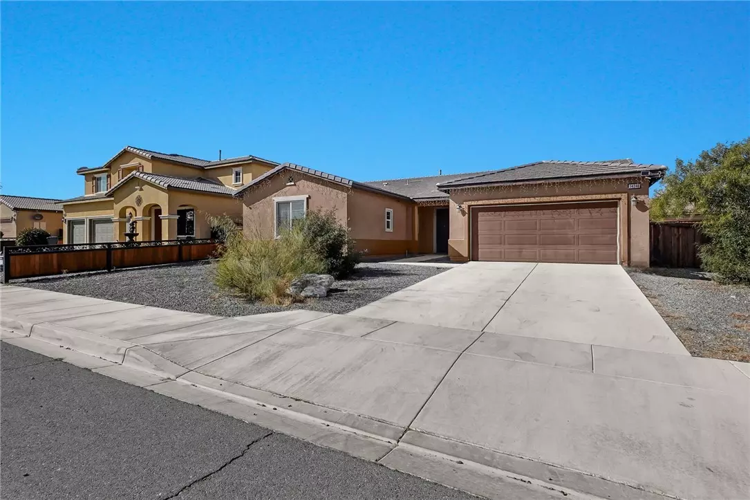 Adelanto, CA 92301,14246 Vincent Way