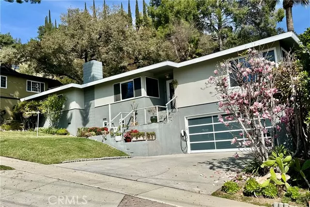 306 N Madison Avenue, Monrovia, CA 91016