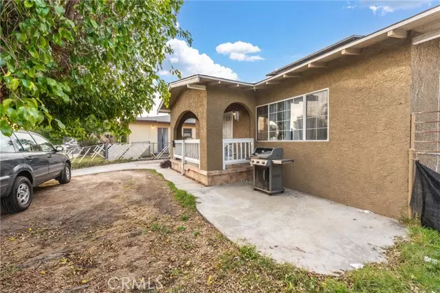 256 E 9th Street, San Bernardino, CA 92410