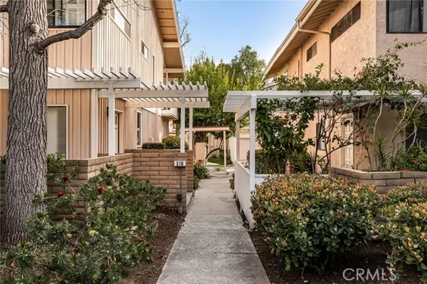 316 W 7th Street, Claremont, CA 91711