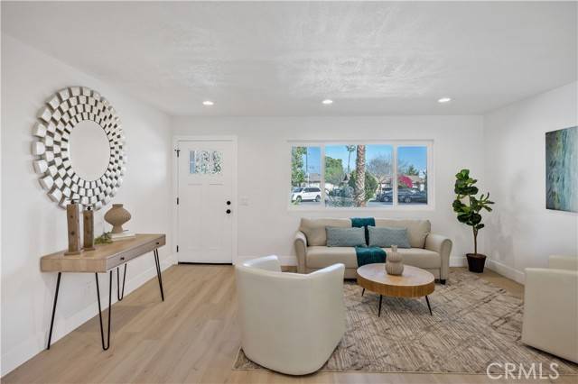 Ontario, CA 91764,1335 N Holmes Avenue