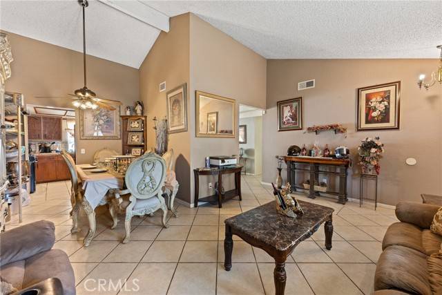 Rialto, CA 92376,860 3rd Street