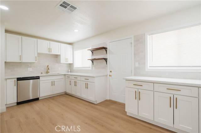 La Puente, CA 91744,16207 Bamboo Street