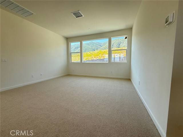 Fontana, CA 92336,15994 Conservatory Drive