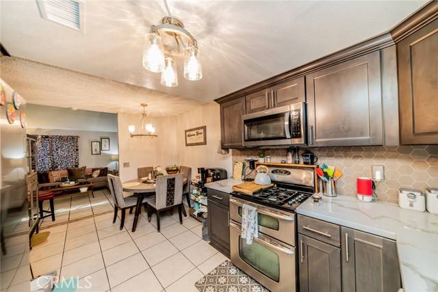 Rialto, CA 92376,875 S Rexford Street